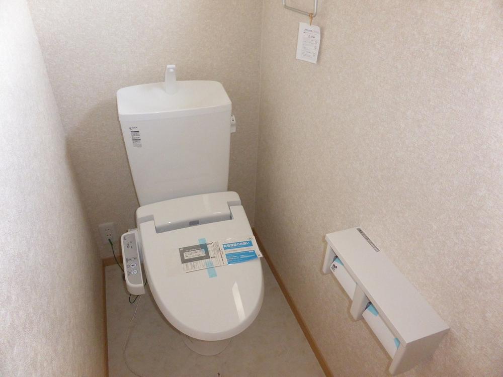 Toilet. Example of construction. 