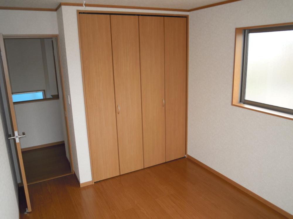 Non-living room. Indoor (June 2013) Shooting