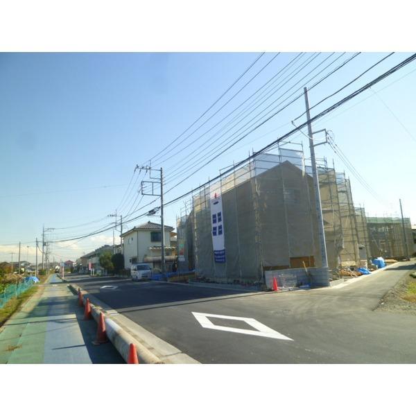 Local photos, including front road