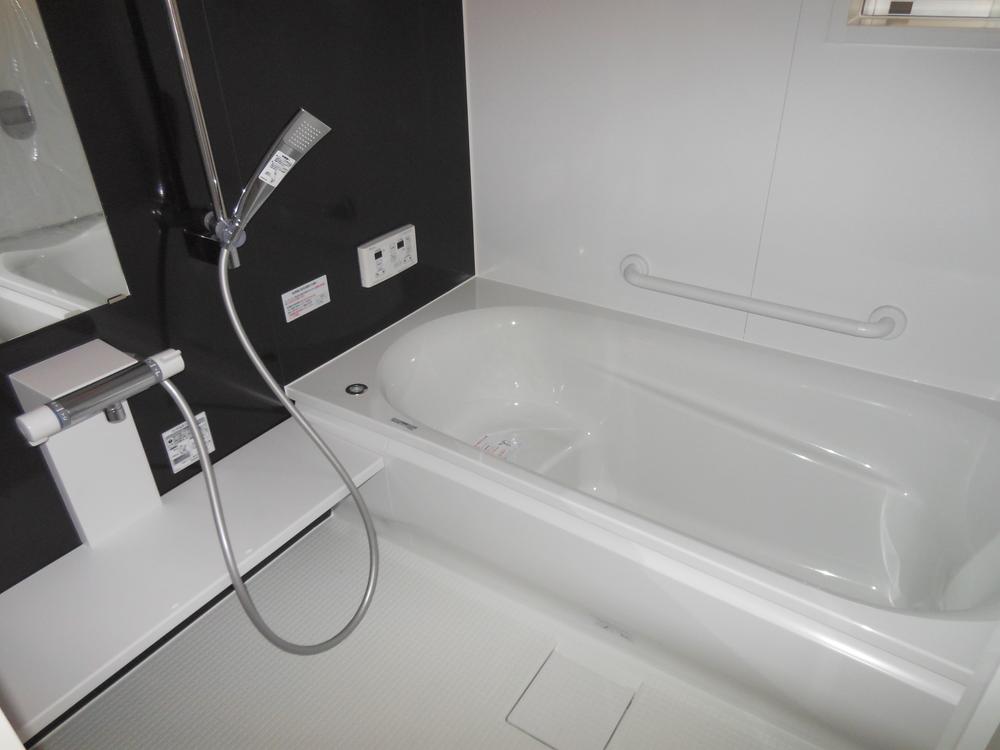 Same specifications photo (bathroom). Same specifications Photos