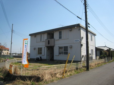 Building appearance. Rent 1 month free! Brokerage fees!