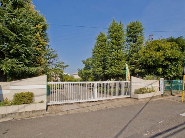 Primary school. 350m sugito stand Sugito elementary school to elementary school