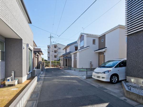 Local photos, including front road