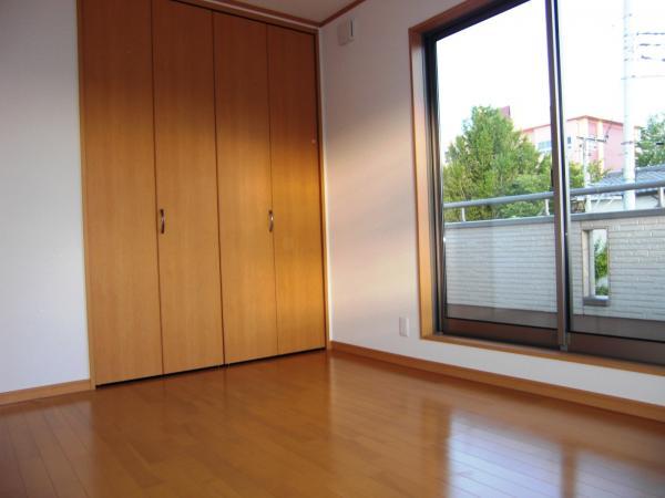 Non-living room. Western-style 6 Pledge