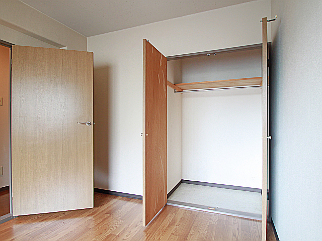 Receipt. Storage There is also a pat