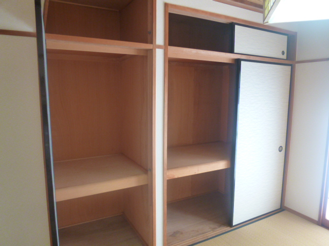 Receipt. ■ ■ Enters seems a lot Western-style housing! ! ■ ■