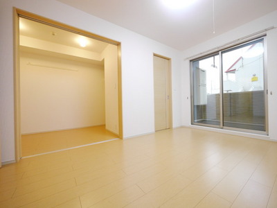 Living and room. ※ Image