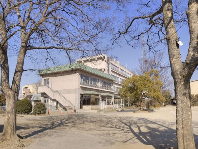 Other local. Higashisho about 220m! 