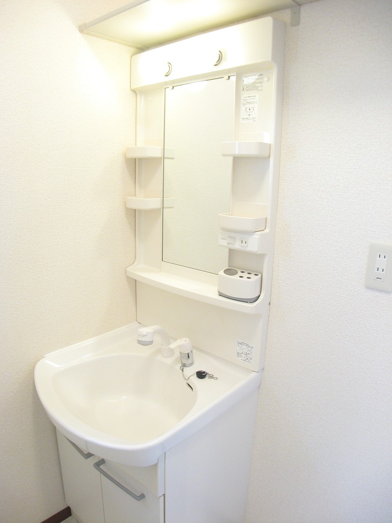 Washroom. The wash basin washroom with cleanliness comes with a window