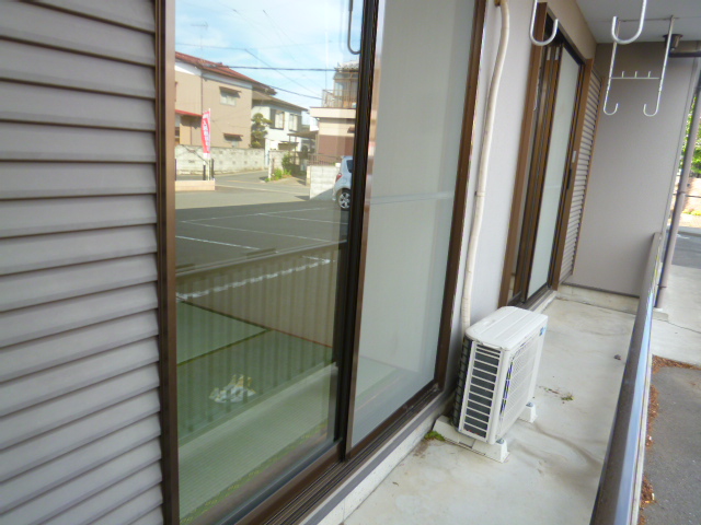 Balcony. ■ ■ Also is Jose futon in the long balcony! Day good ■ ■