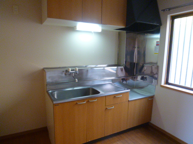 Kitchen. ■ ■ It is a window with a peace of mind in the kitchen! ■ ■