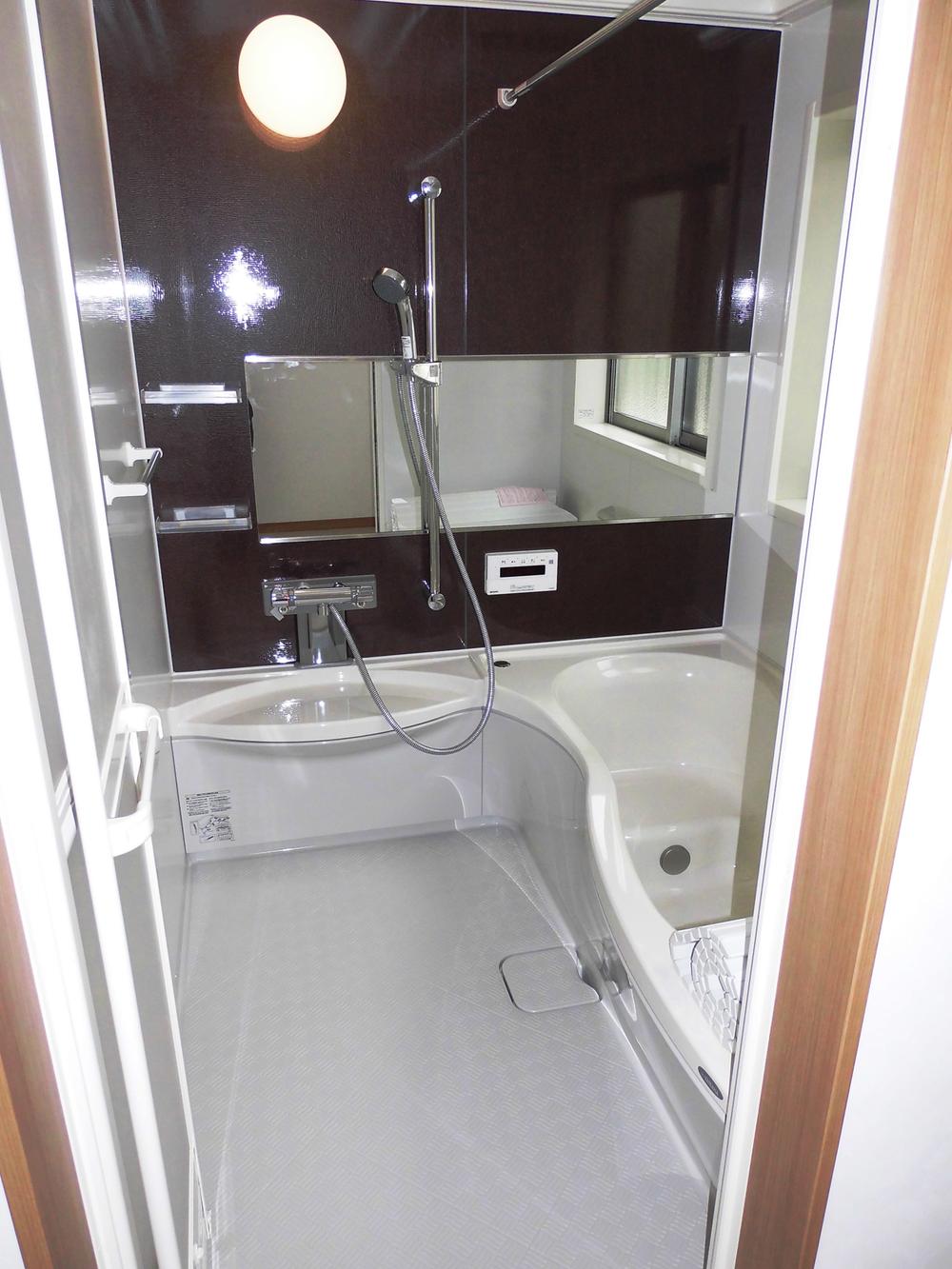 Bathroom. Indoor (July 2013) Shooting