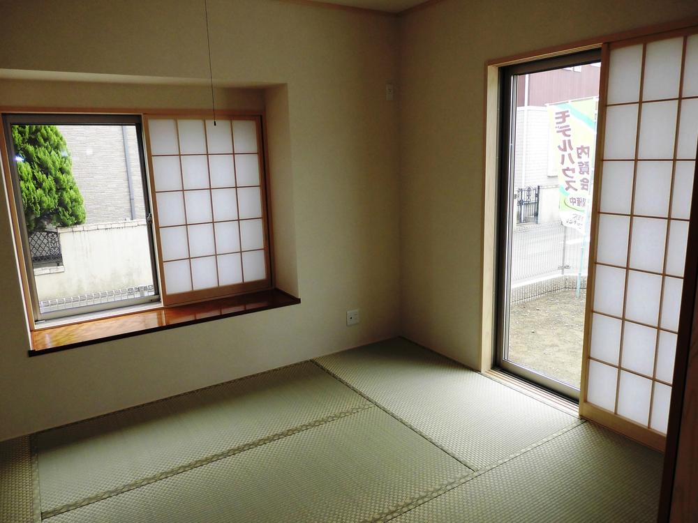 Other introspection. Indoor (July 2013) Shooting