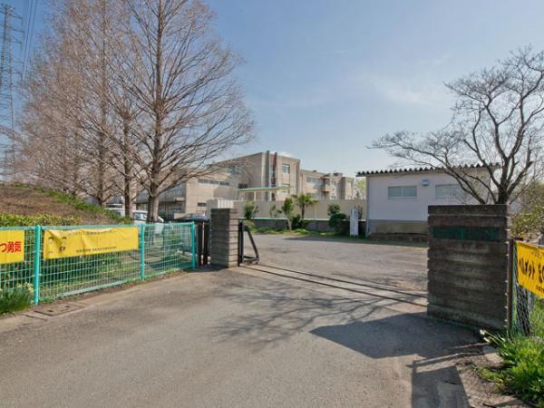 Primary school. Up to elementary school 630m 2013 / 04 / 03 shooting Kitamoto City Tatsuhigashi Elementary School