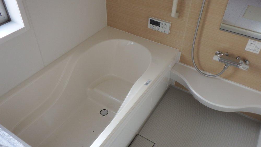 Bathroom. Indoor (12 May 2013) Shooting 1 Building