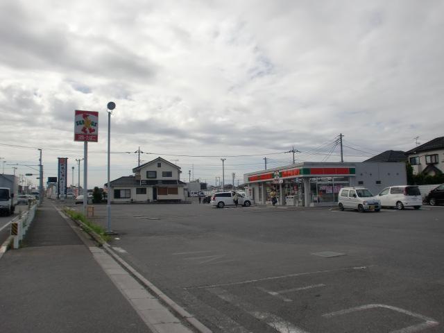 Convenience store. Thanks Kamisato Kanakubo to the store 789m