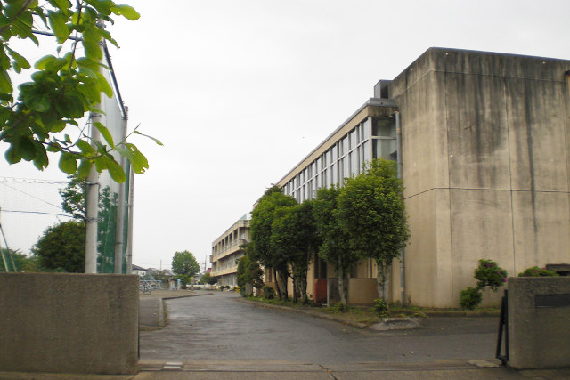 Primary school. 1326m until Kamisato stand Shichihongi elementary school (elementary school)