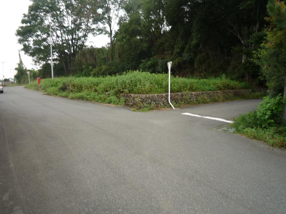 Local photos, including front road