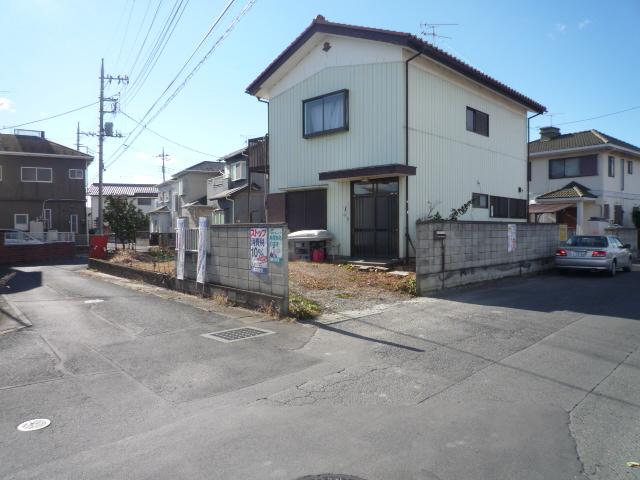 Local photos, including front road