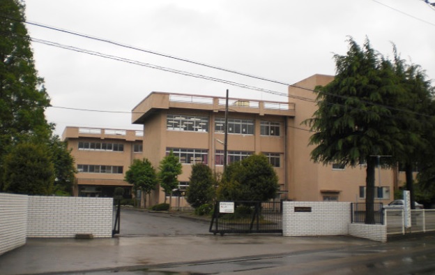 Junior high school. Kamisato stand Kamisato junior high school (junior high school) up to 2416m