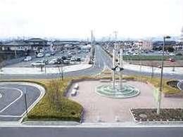 station. JR Takasaki Line "Jimbohara" 2600m to the station