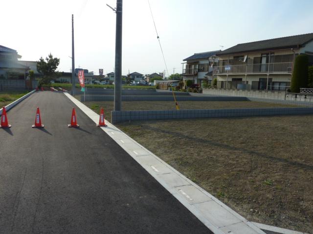 Sale already cityscape photo. Sale already the city average