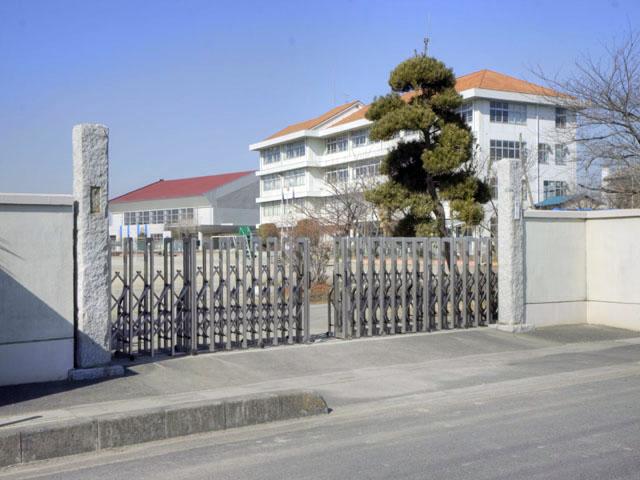 Primary school. Konosu 1100m to stand Otari elementary school