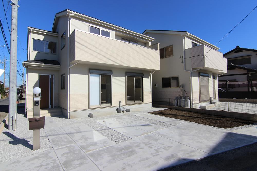 Local appearance photo. Local (11 May 2013) Shooting. Building 3. 