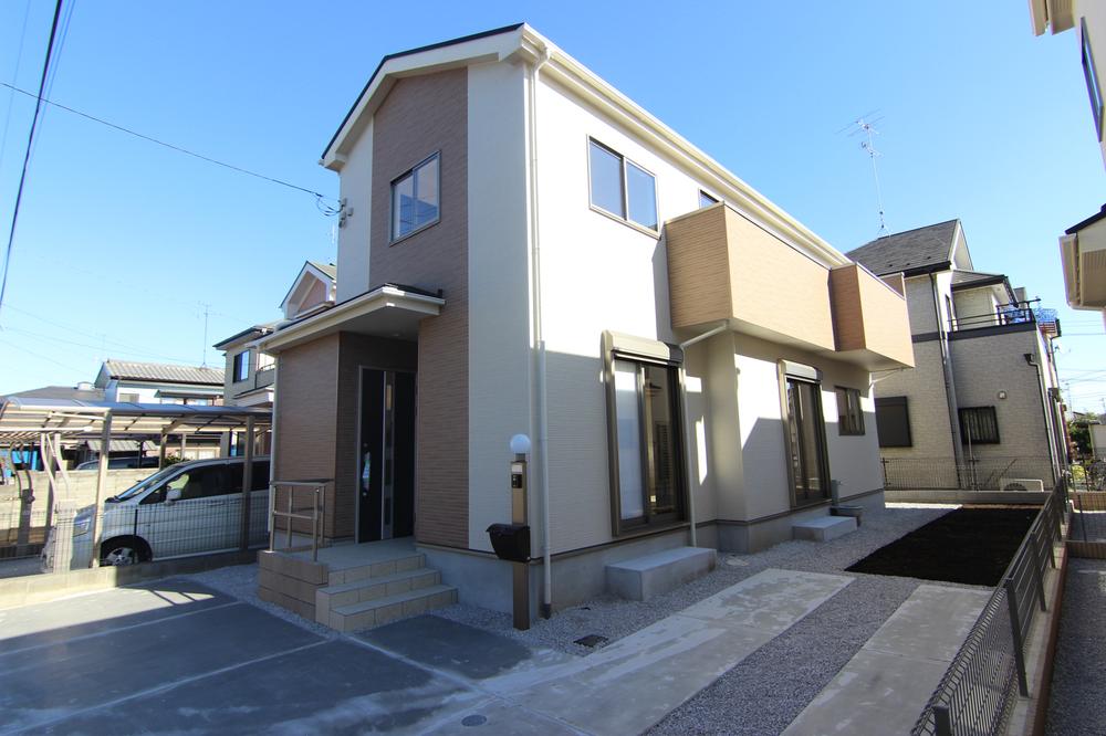 Local appearance photo. Local (11 May 2013) Shooting. 1 Building. 