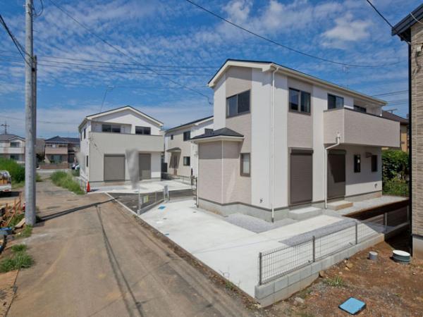 Local photos, including front road