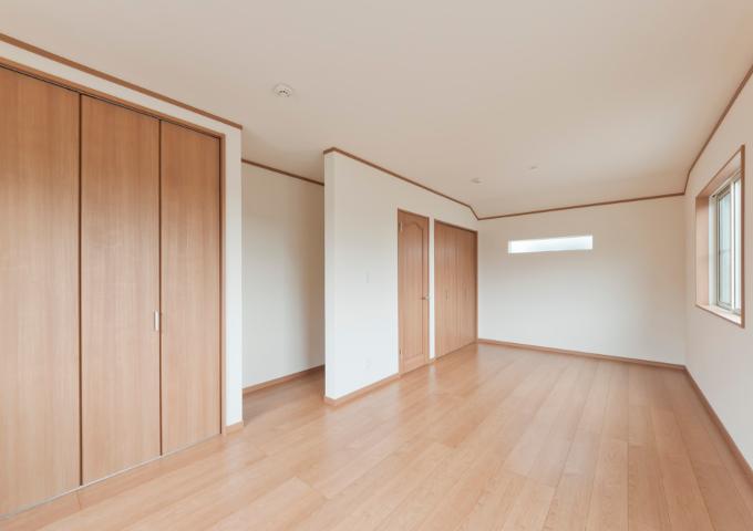 Non-living room. (9) Building Second floor of the Western-style is ordered to allow future partition in accordance with the change of the growth and lifestyle of your family.