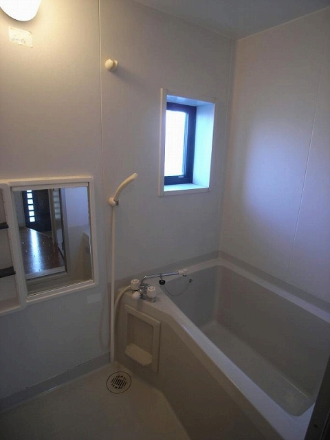 Bath. Happy to ventilation so that with a window!