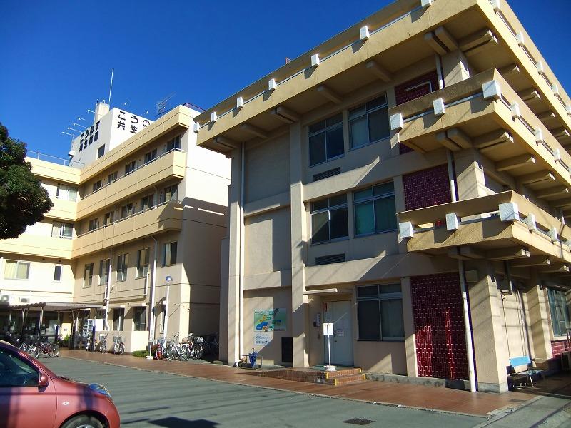 Hospital. Kounosu 50m internal medicine until symbiosis hospital ・ Surgery ・ Orthopedics ・ Ophthalmology ・ Dermatology ・ Urinary Department ・ Department of Gastroenterology ・ Cranial nerve surgery ・ It is a comprehensive hospital that combine the rehabilitation station.