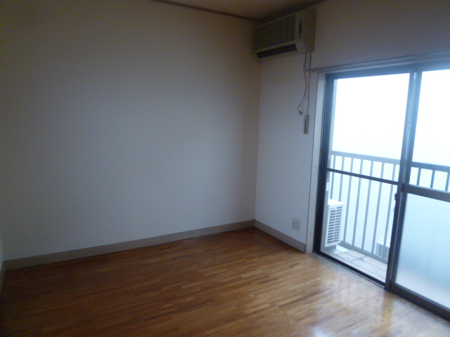 Living and room. Main room