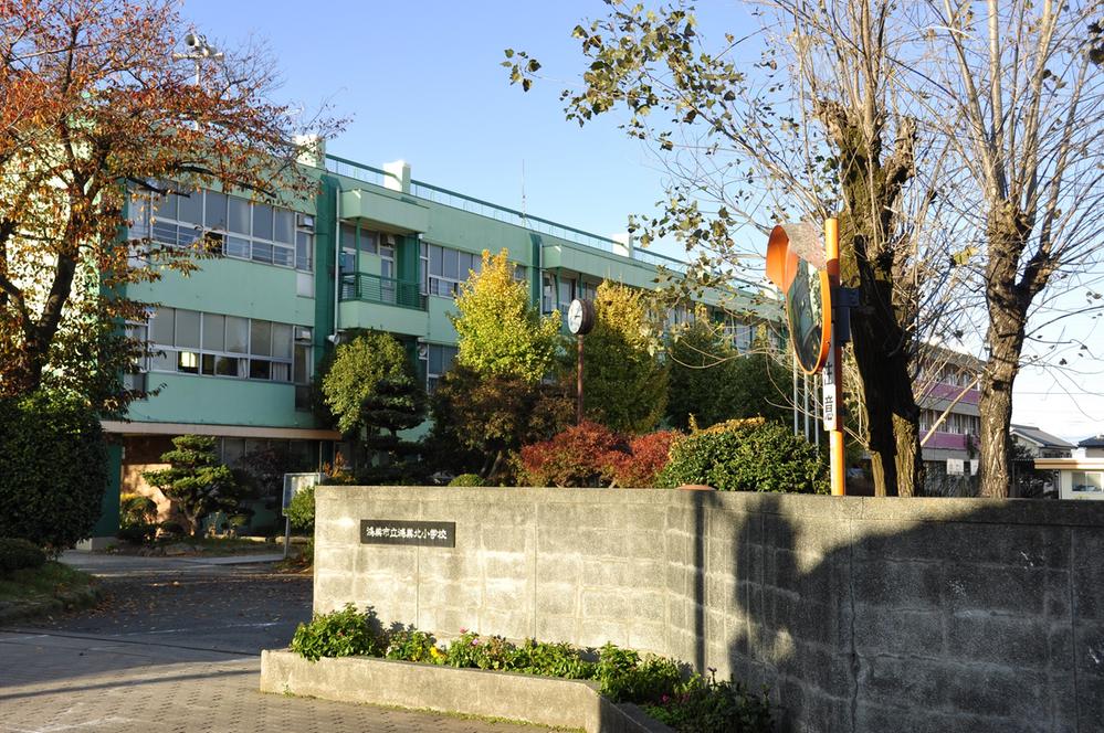 Primary school. Konosukita until elementary school 1400m