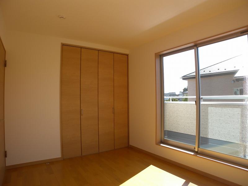 Same specifications photos (Other introspection). Same specifications photos (Western-style)