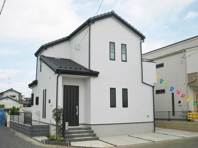 Local appearance photo. (1) Building Parking spaces we have secured loose two. Corner lot is the property. 