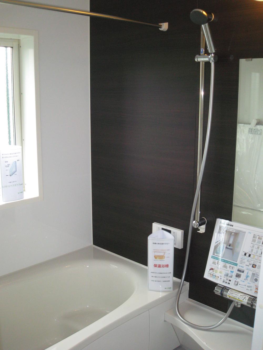 Bathroom. All building And body mind in the warm bath also Pokkapoka. Even your laundry on a rainy day is with a big success bathroom dryer. 