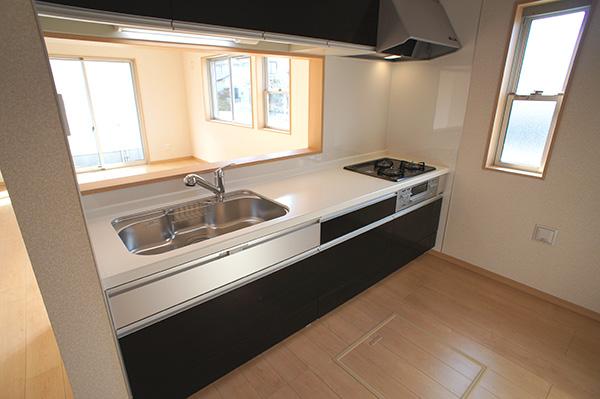 Kitchen. Indoor (12 May 2013) Shooting 1 Building