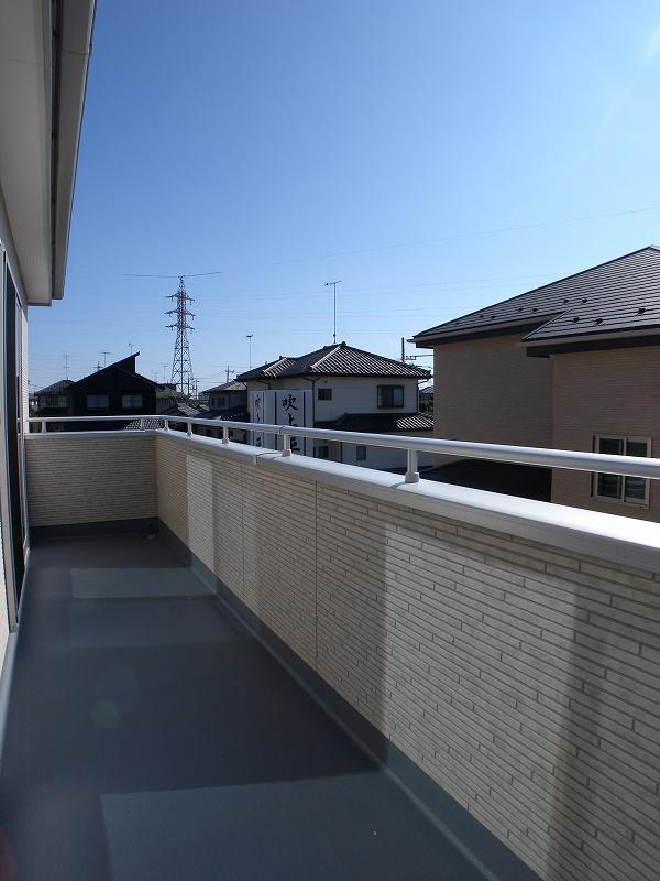 Same specifications photos (Other introspection). Same specifications photos (balcony)