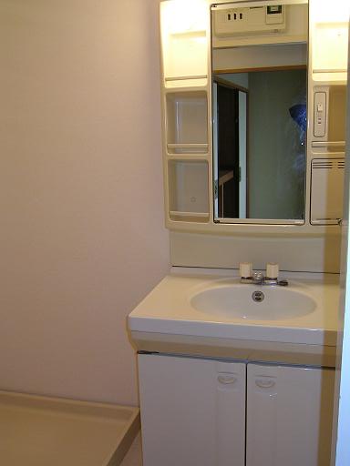 Receipt. It is an independent washroom.