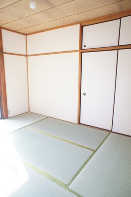 Living and room. ☆ Second floor of the Japanese-style room ☆