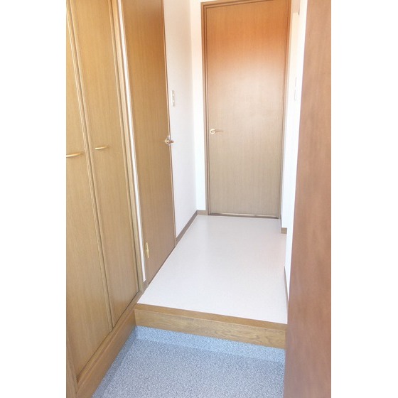 Entrance. The photograph is a separate room.