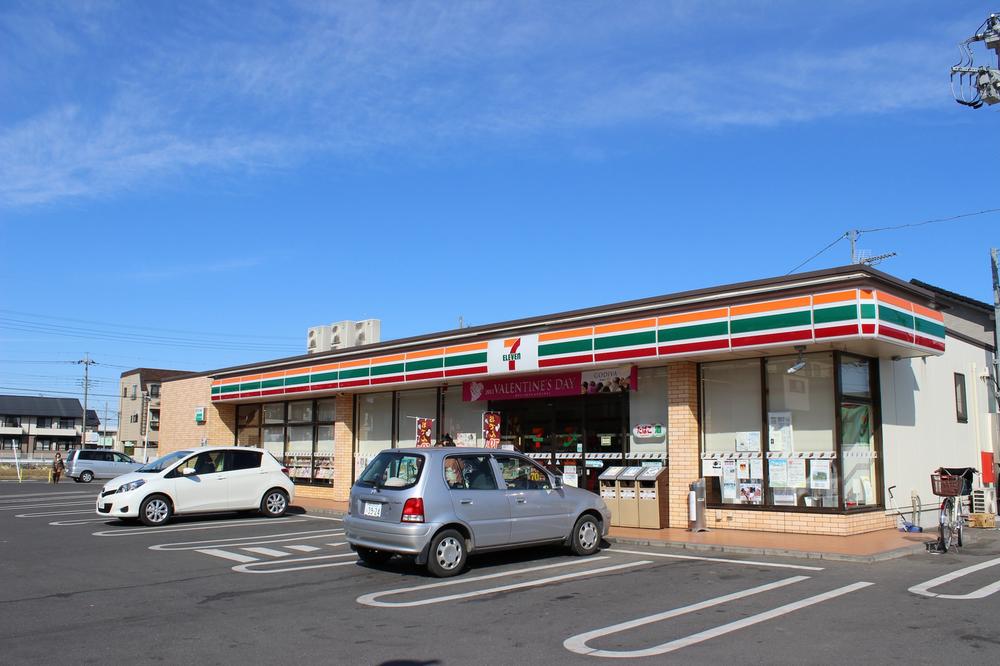 Convenience store. 120m to Seven-Eleven Osawa Koshigaya Higashiten can go to feel free to buy a little bit. 