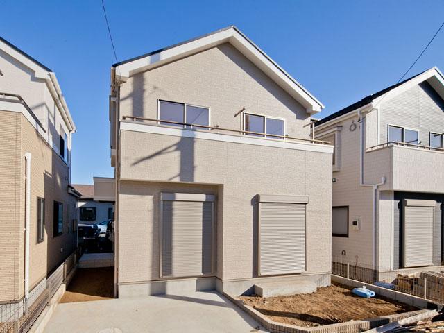Local appearance photo. B Building Is a positive per good properties in the south-west road. It was in all living room flooring.