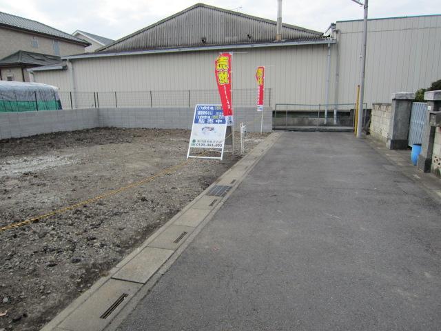 Local photos, including front road