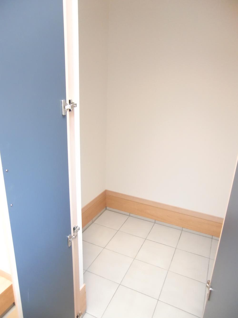 Receipt. Indoor (September 2013) Shooting