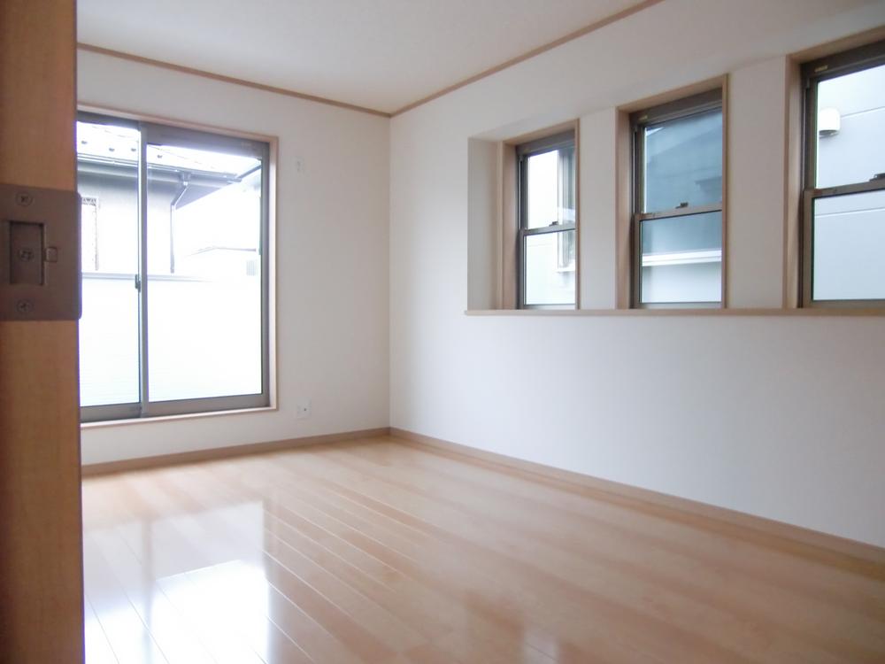 Non-living room. Indoor (September 2013) Shooting