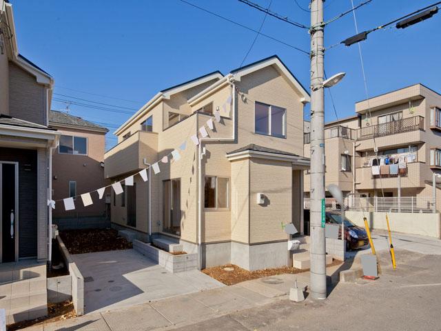 Local appearance photo. C Building