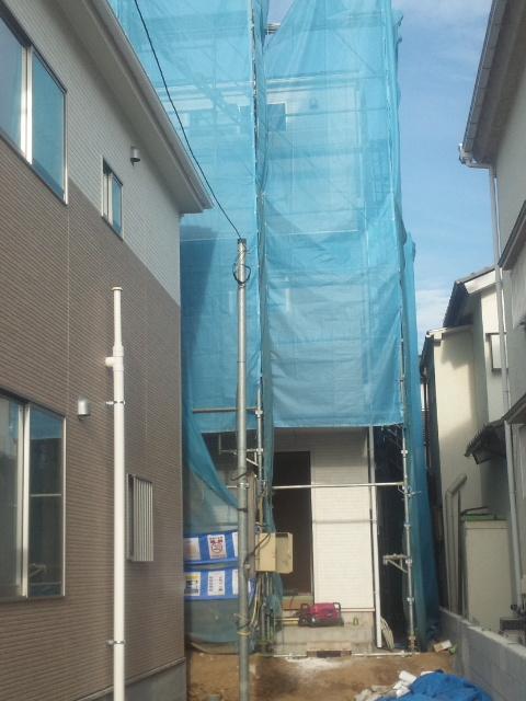 Local photos, including front road. Local (12 May 2013) Shooting